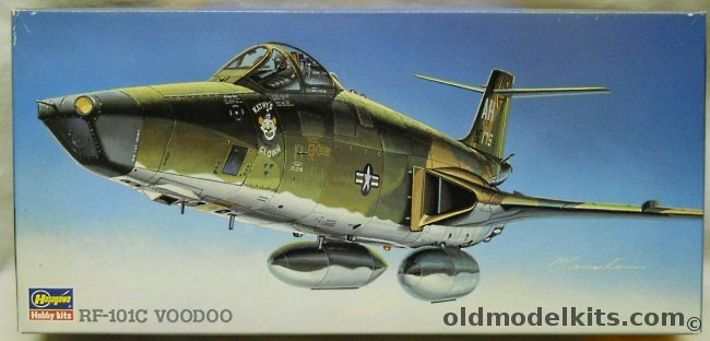 Hasegawa 1/72 McDonnell RF-101C Voodoo - 45th TRS 460th TRW Kathys Clown / 66th TRW USAFE / 45th TRS Polkadots, CT15 plastic model kit